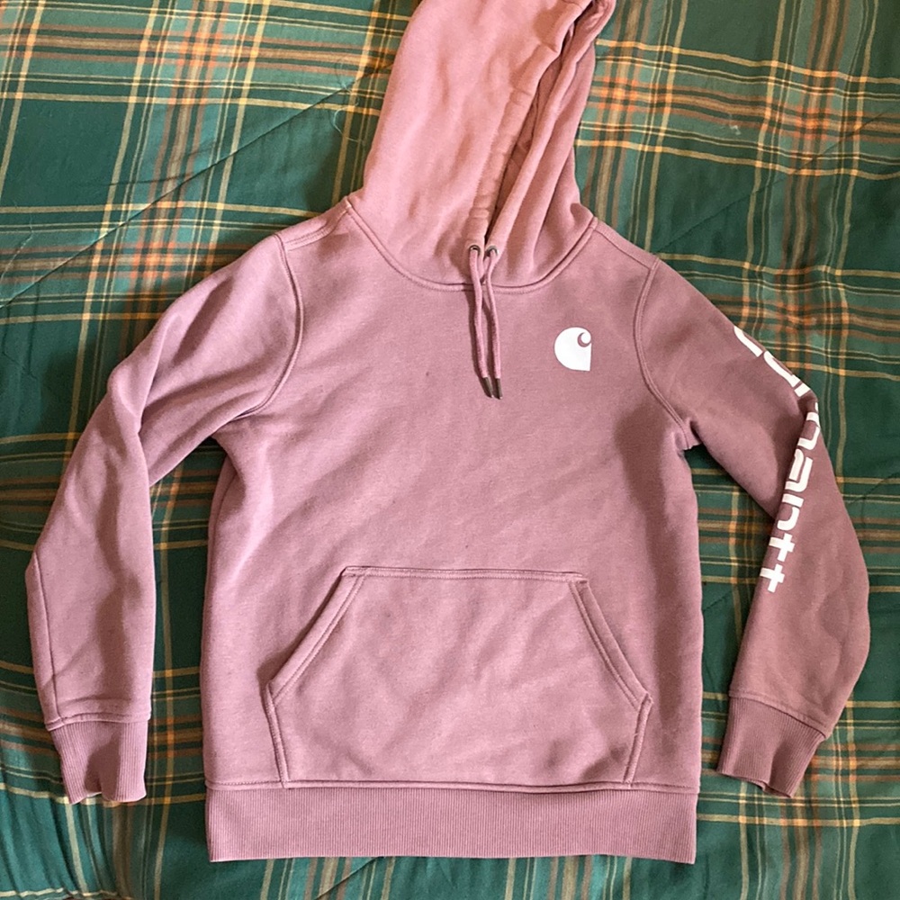 Woman’s Carhartt hoodie
